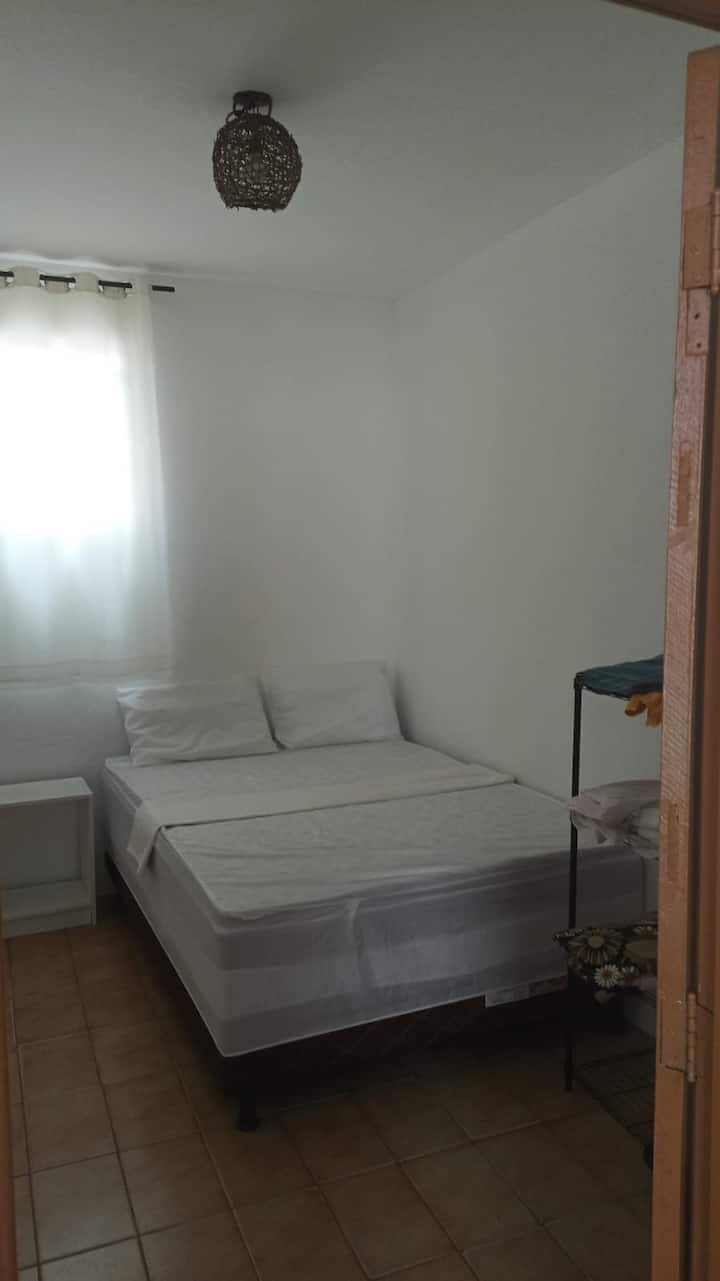 Dhomë gjumi 2