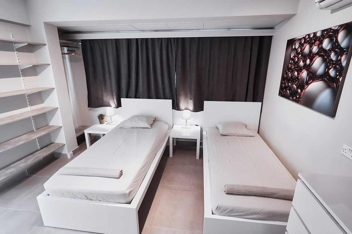 غرفة النوم 1