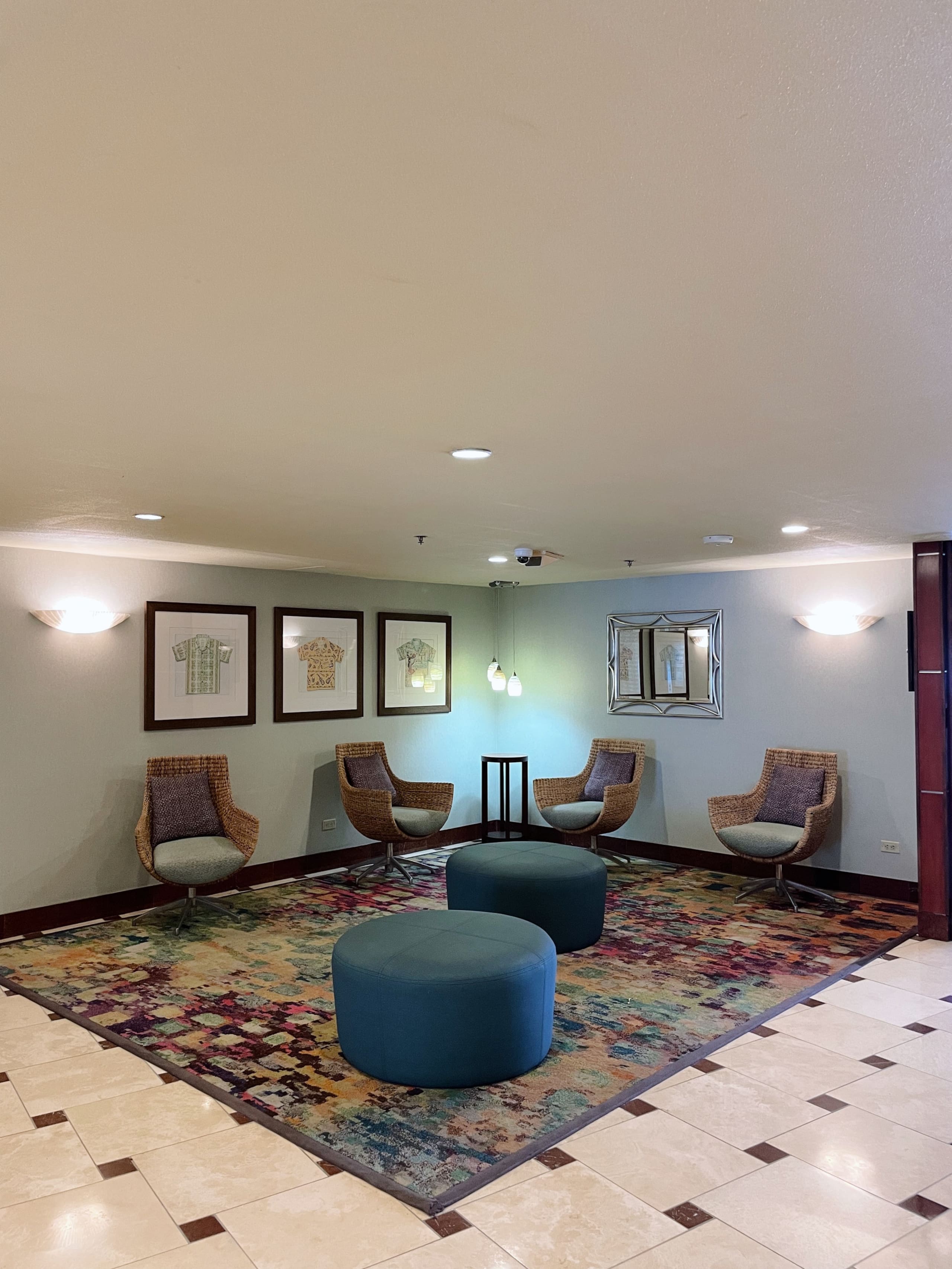 Condo in Honolulu · ★4.96 · Studio · 1 bed · 1 private bath - Image 11