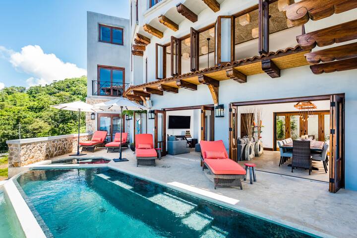 Ocean View, Pool & Beach Club – Villa del Sol