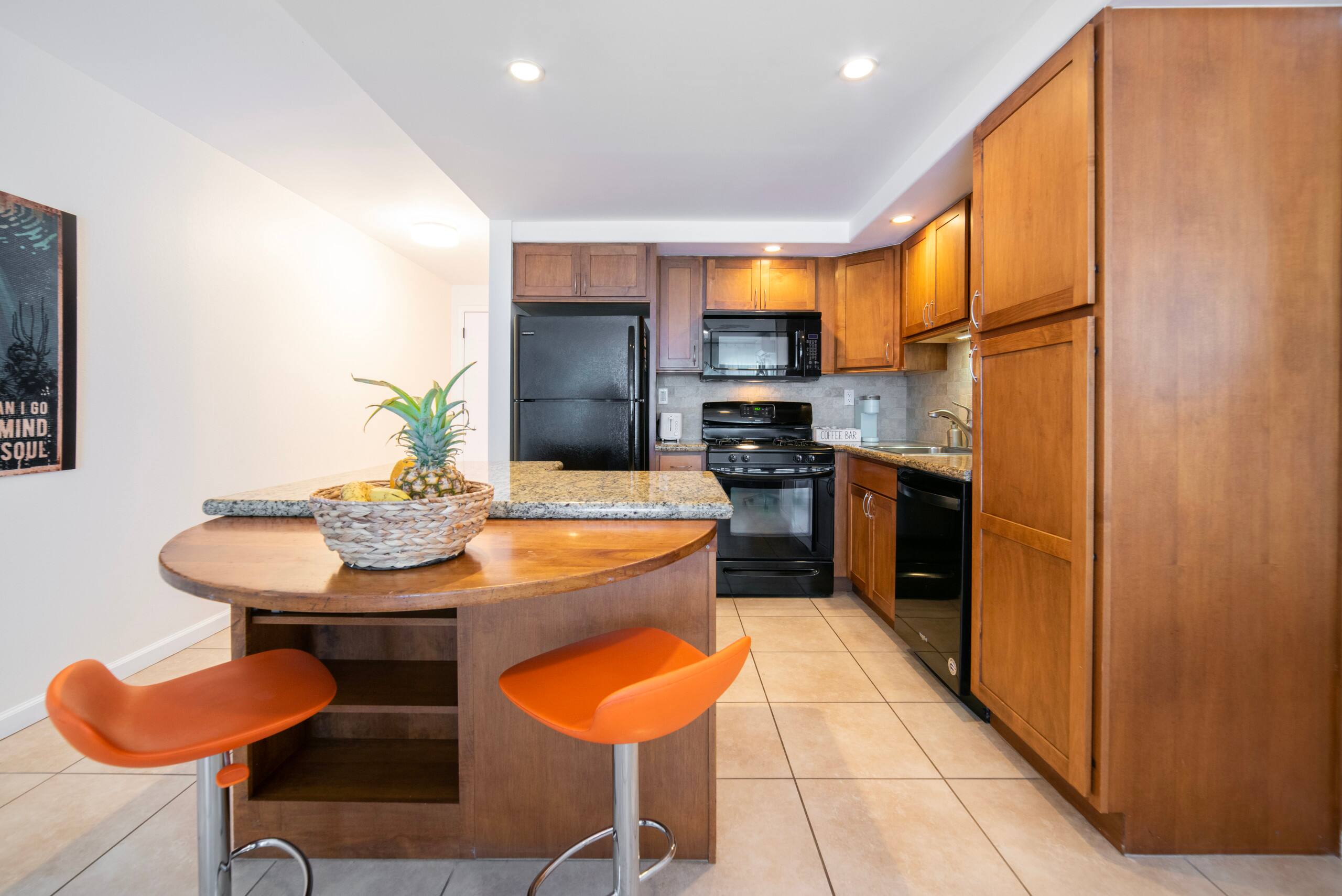 Condo in Kihei · ★4.99 · 1 bedroom · 2 beds · 1 bath - Image 4