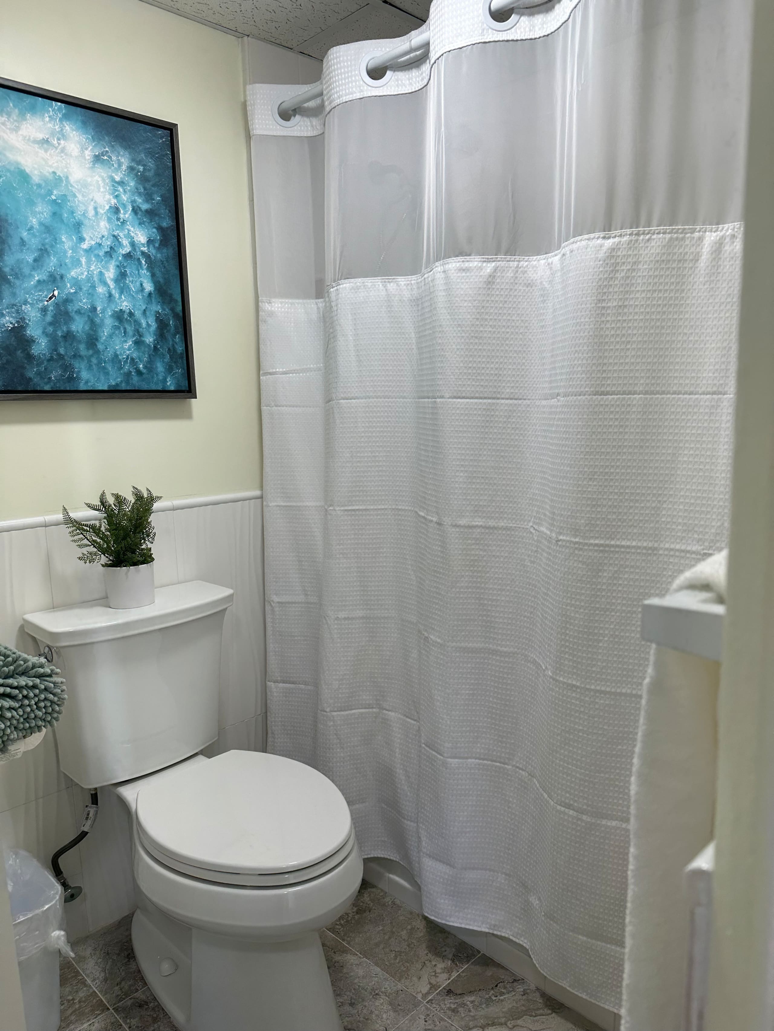 Welcoming Waikiki apt sleeps 6 FREE parking - Image 22