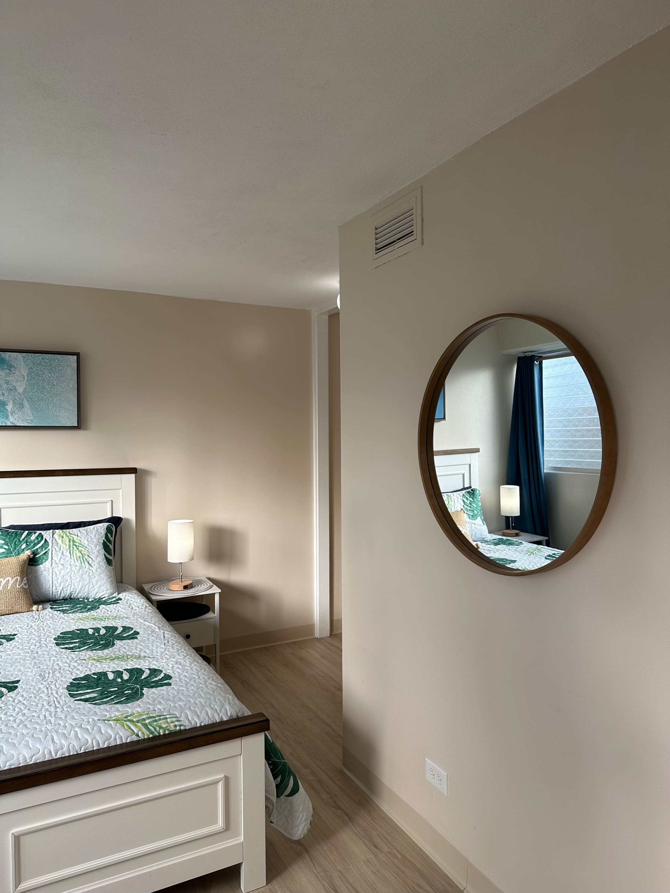 Welcoming Waikiki apt sleeps 6 FREE parking - Image 36