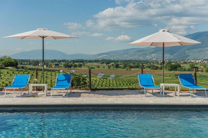 Barbara - DH Villas managed Airbnb listing 3
