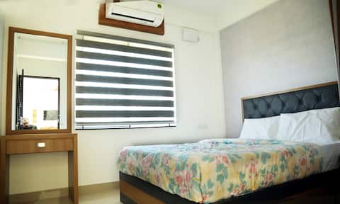 1 BHK Fully Furnished Apartment