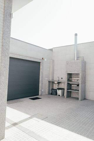 Vale Do Mar House gallery image 2