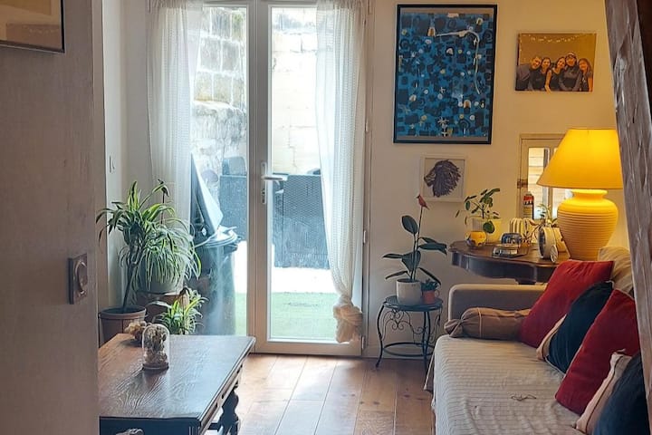 4 Bedroom Family House - Burdeos