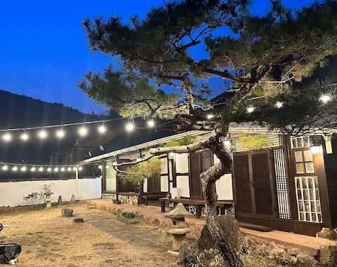 [Goznock] [Private Hanok] # Up to 6 people # Firewood barbecue # fire pit # Choncang # Suncheon Trav