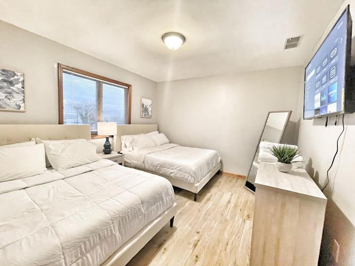 Bračni kreveti (širine 150-179 cm 