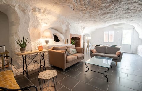 Cave House - Le Cerisier Perché