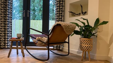 Successful Airbnb property: Luxury Coastal Hideaway for Two in Brixham
