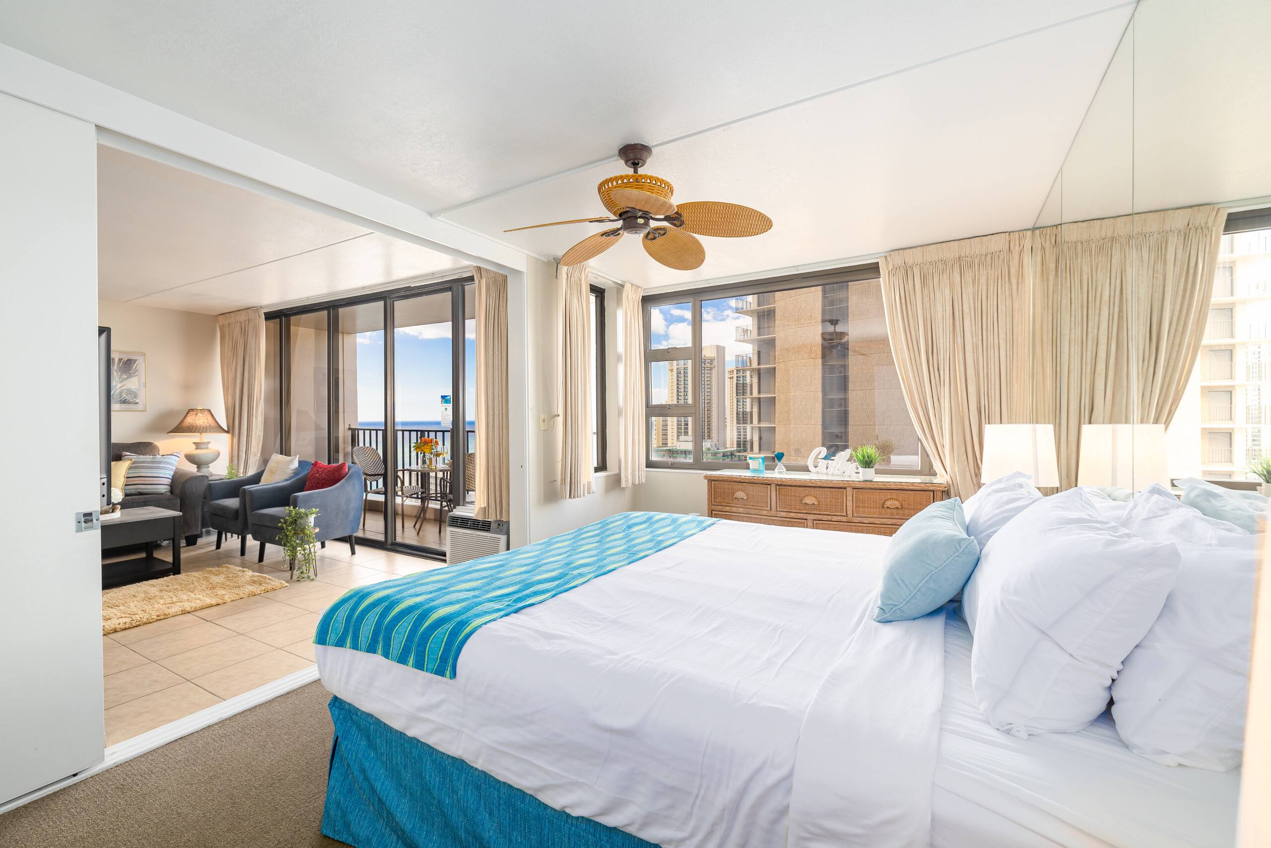 Condo in Honolulu · ★4.91 · 1 bedroom · 2 beds · 1 private bath - Image 11