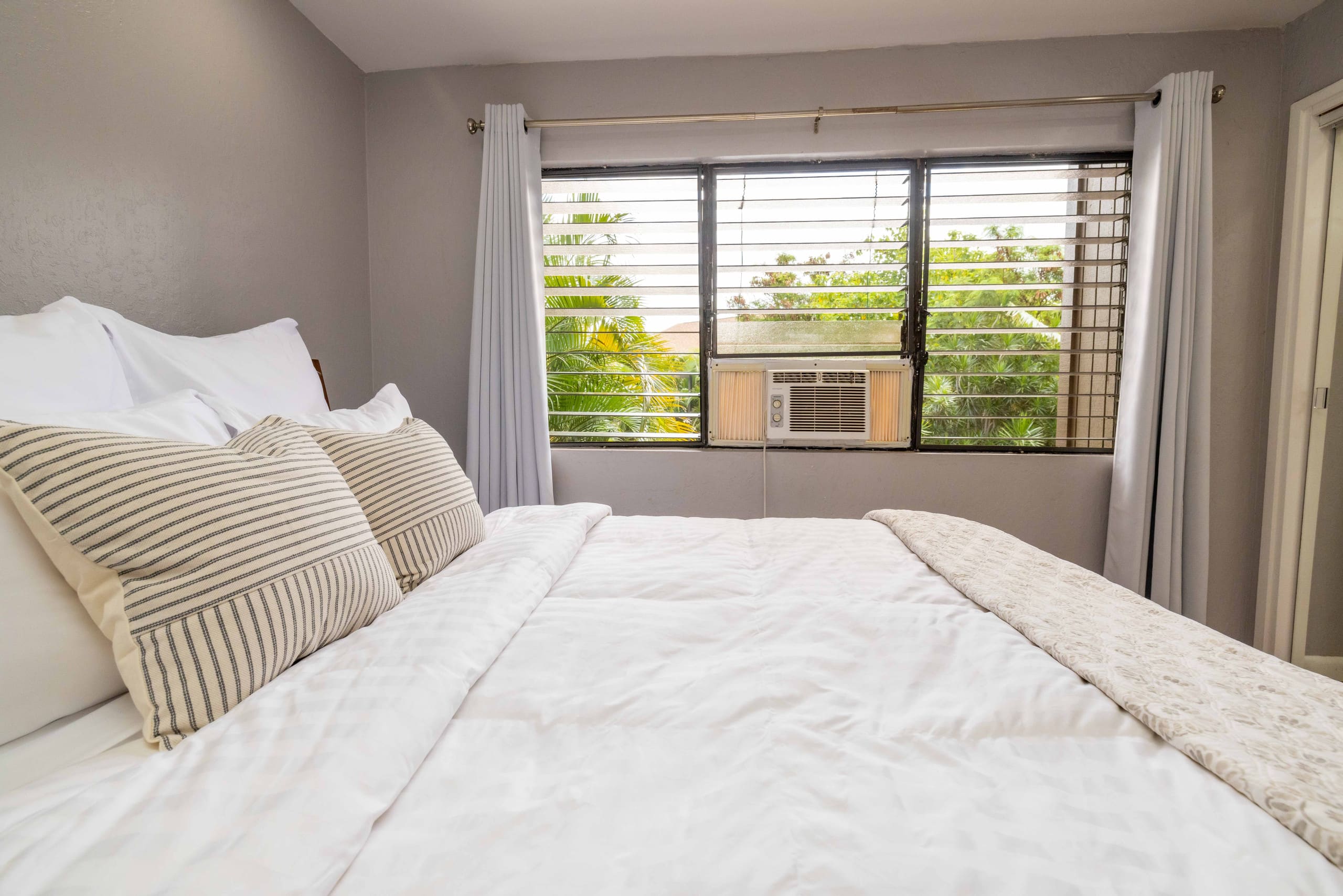 Popular Kihei 6 guests  2BR/2Baths 3 Beds/2Airbeds - Image 9