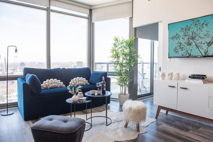 50% Off Professionally Designed Luxury 2bdr Condo