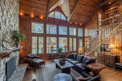 Luxury waterfront property on Lake James!