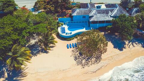 Villa on the beach - Idle Hours - Runaway Bay