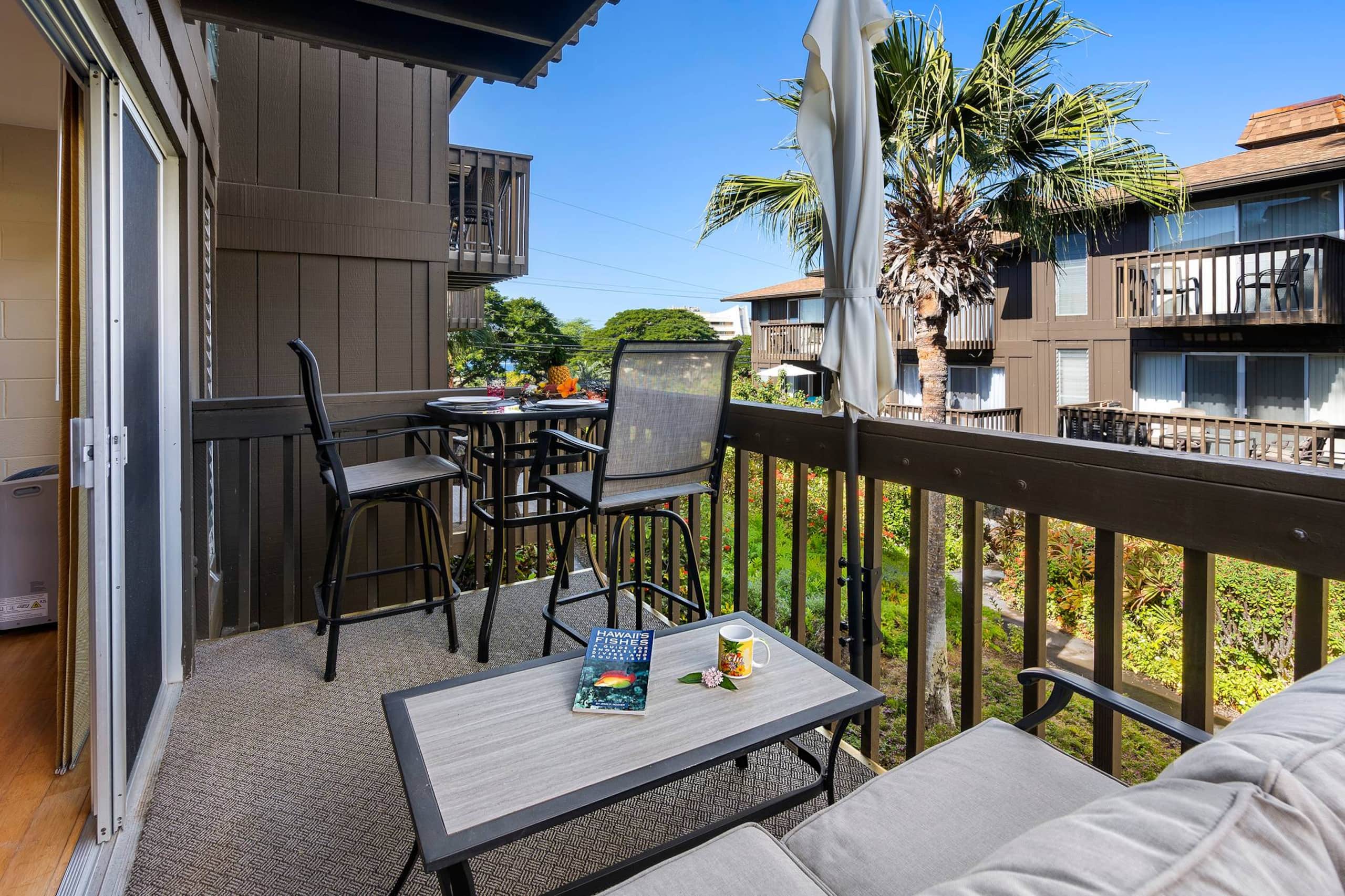 Condo in Kailua-Kona · ★5.0 · 1 bedroom · 2 beds · 1.5 private baths - Image 18