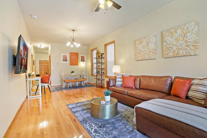 Cozy Irving Park 5BR Home – by O’Hare & Downtown gallery image 5