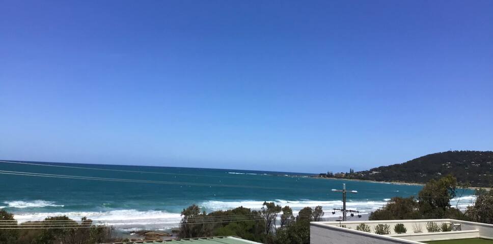 Ultimate Beachfront Retreat -Incredible Views