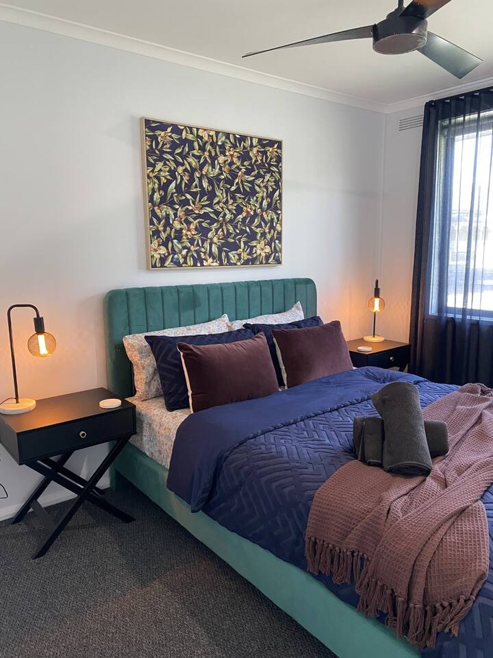 غرفة النوم 1