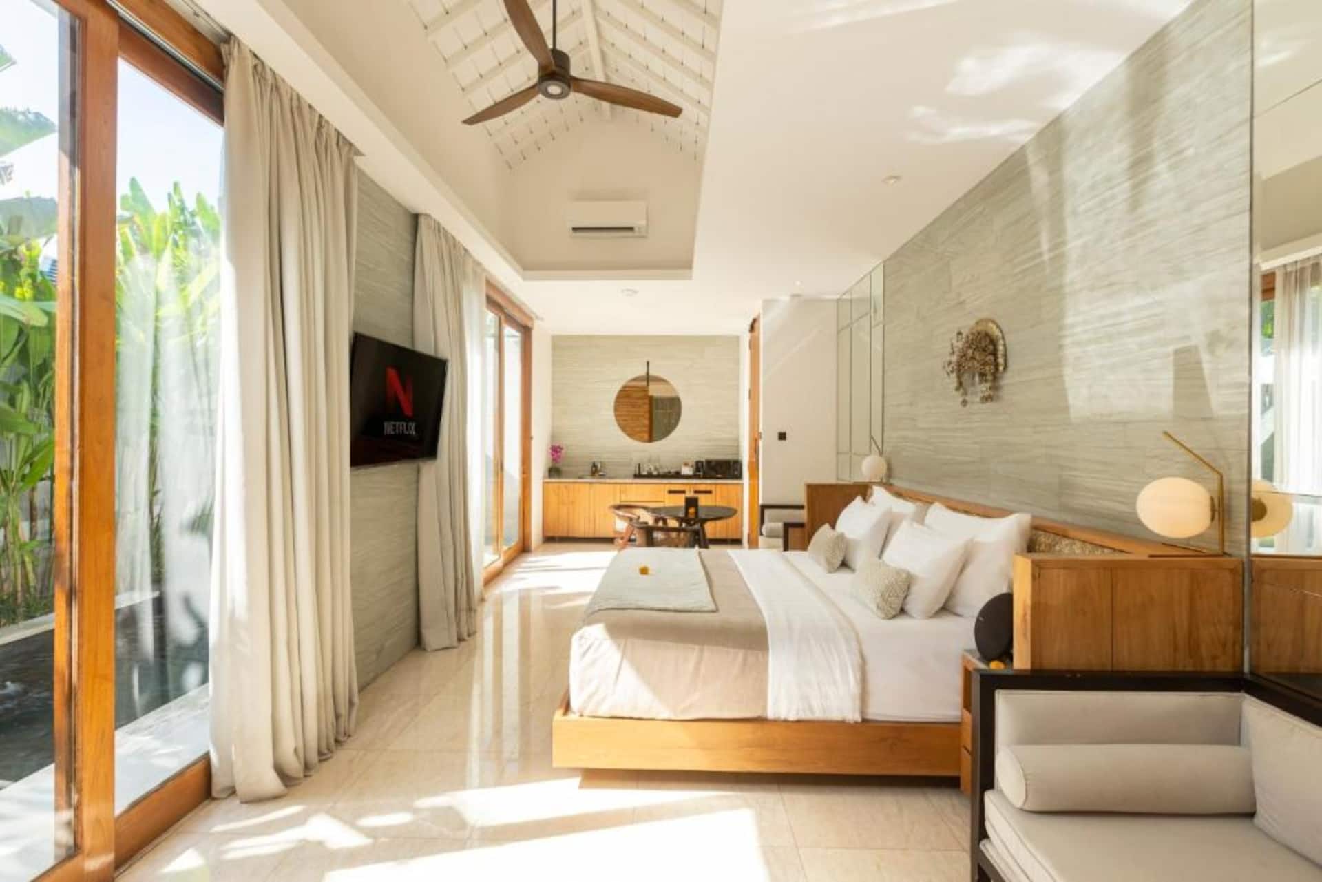 Intimate Pool Hideaway Private Villa in Bali 3