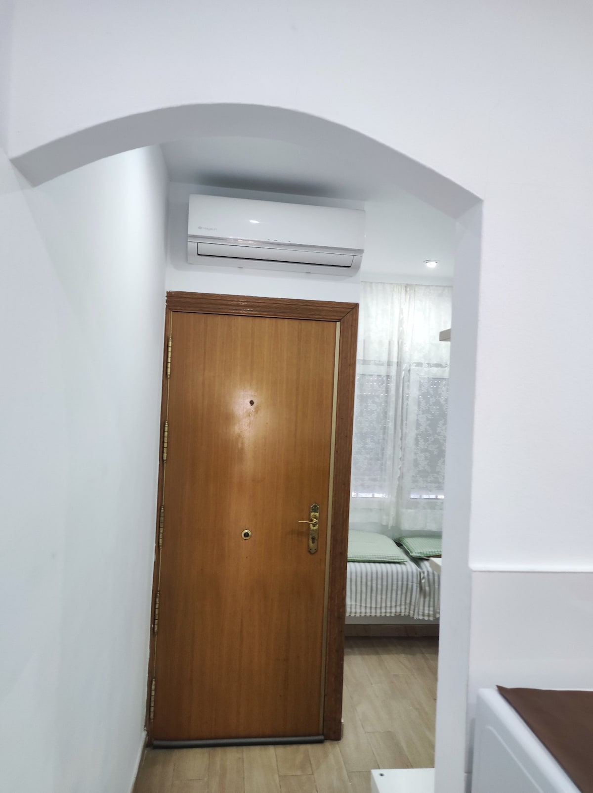 Popular Airbnb listing: Peace and quiet in Villaverde in Villaverde