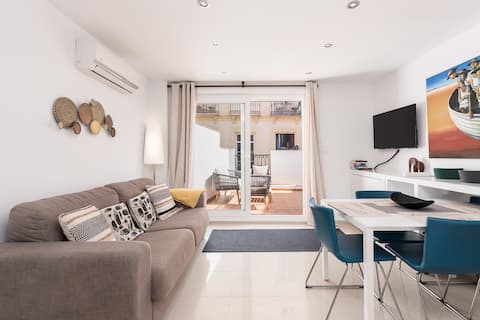 Top performing Airbnb: Penthouse-SAN JUAN (historic center)TERRACE in Perchel Norte