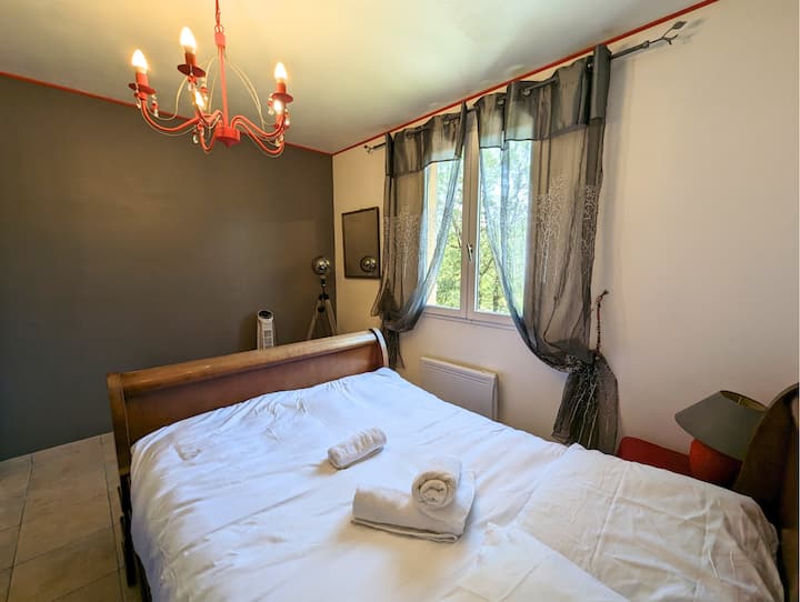 Спалня 4 с двойно легло