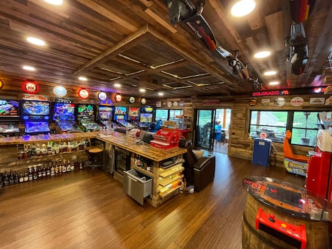 Lake Therapy at The ARK | Gameroom, Hot Tub, Dock