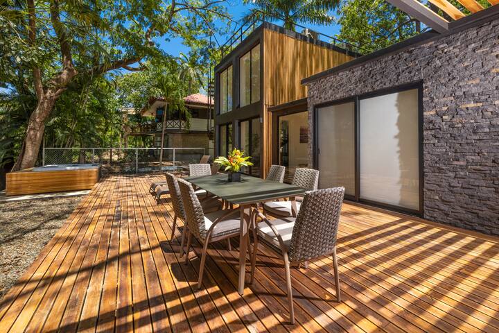 Casa Rio, On the River