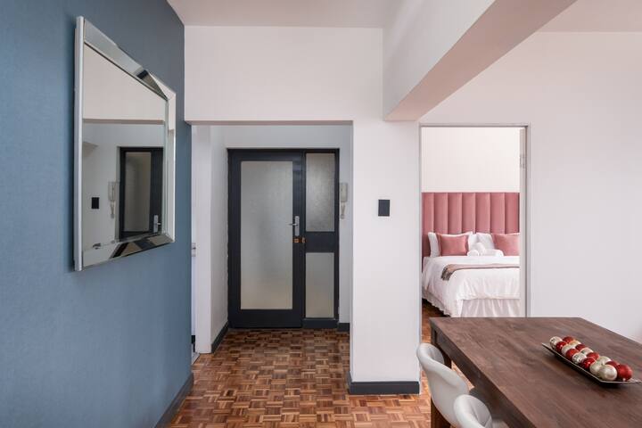 Loxton cozy apartments gallery image 3