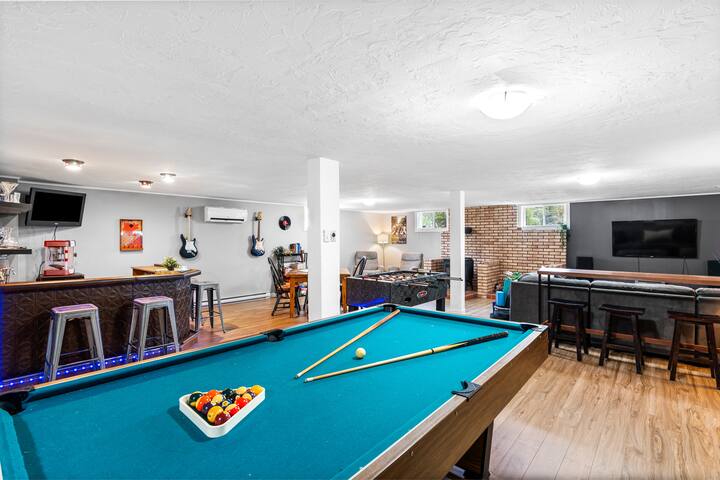 LeBeaumont–Cozy Getaway with Endless Entertainment gallery image 4