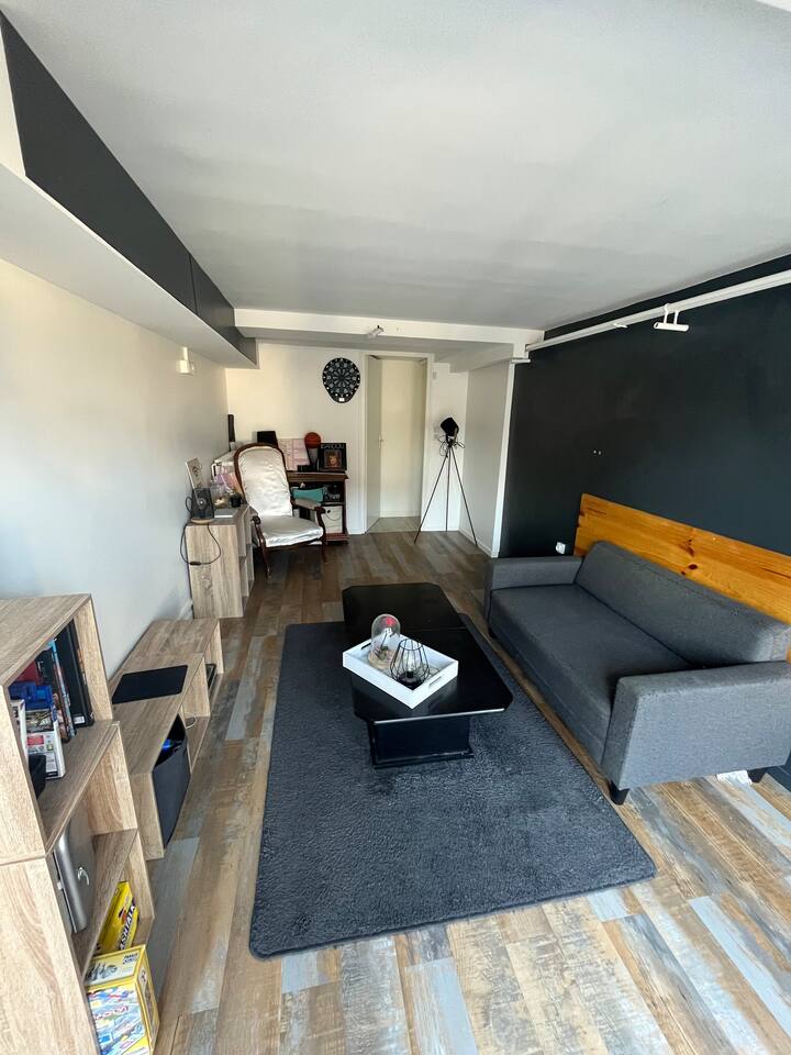 Le Mans 24 Hour Room Houses for Rent in Le Mans, Pays de la Loire