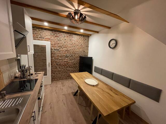 EV | Apartments & Villas managed Airbnb listing 3