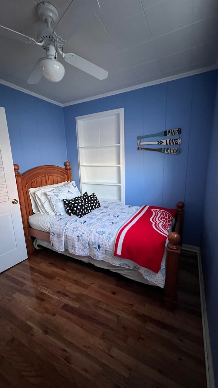 Kitanda cha kusukumwa chini