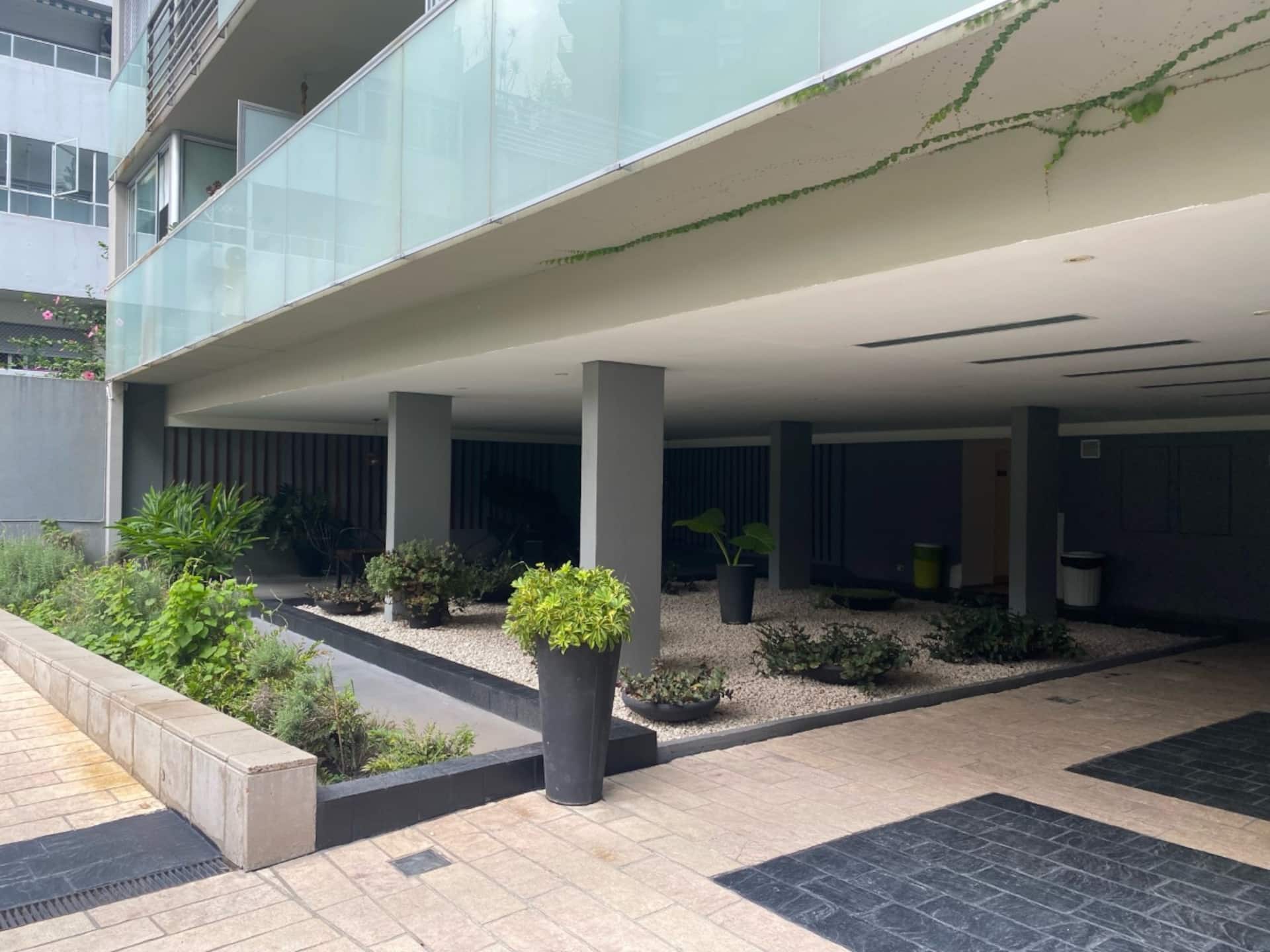 Departamento de 2 ambientes con pileta y gym en Coghlan