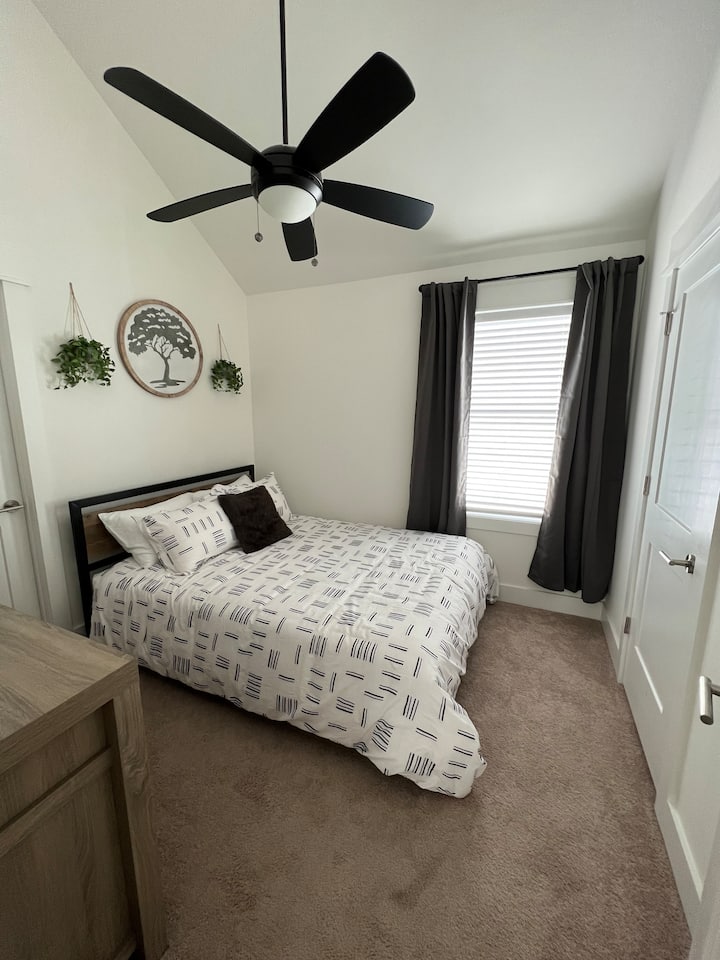 საძინებელი 2