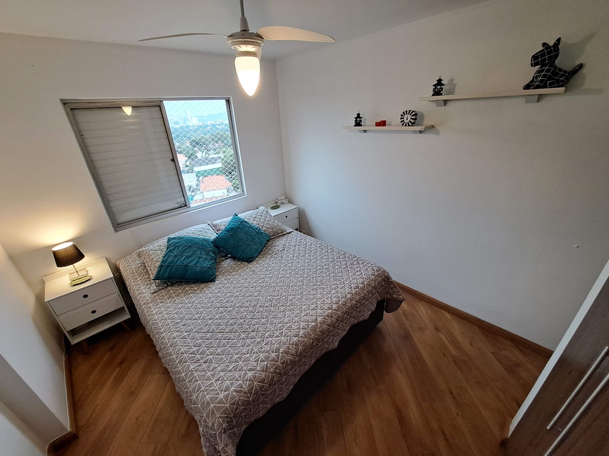 Საძინებელი 02