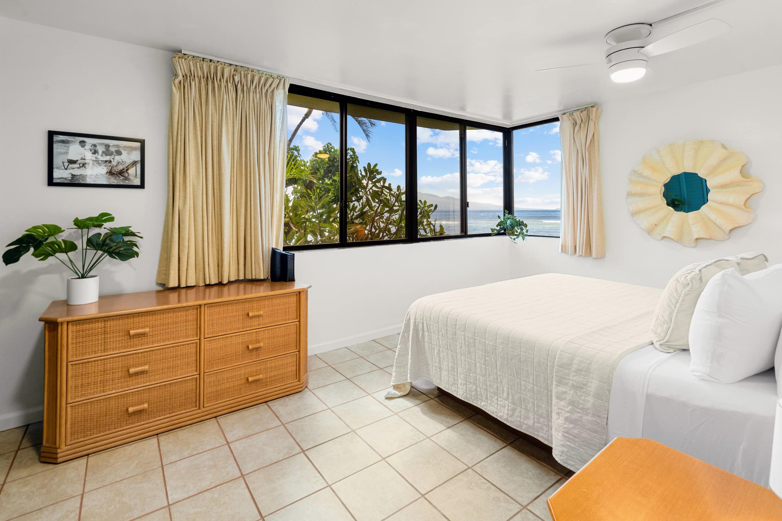 Condo in Wailuku · ★4.98 · 1 bedroom · 2 beds · 1 bath - Image 15