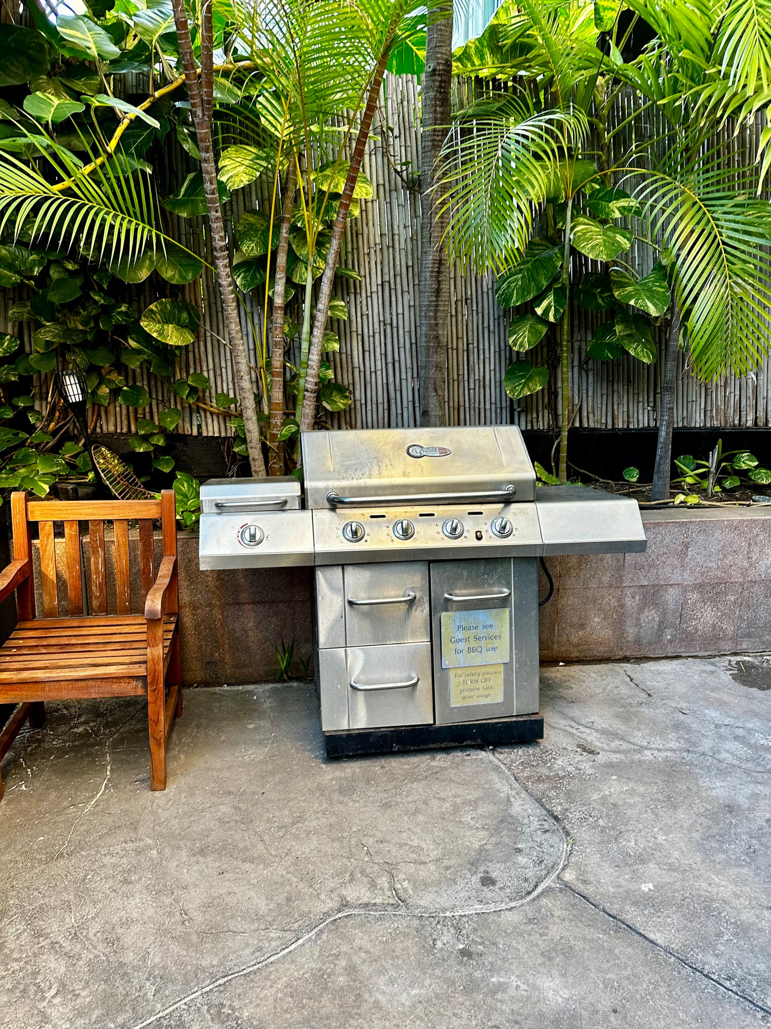 Perfect for family or friend group Waikiki Condo! - Image 17