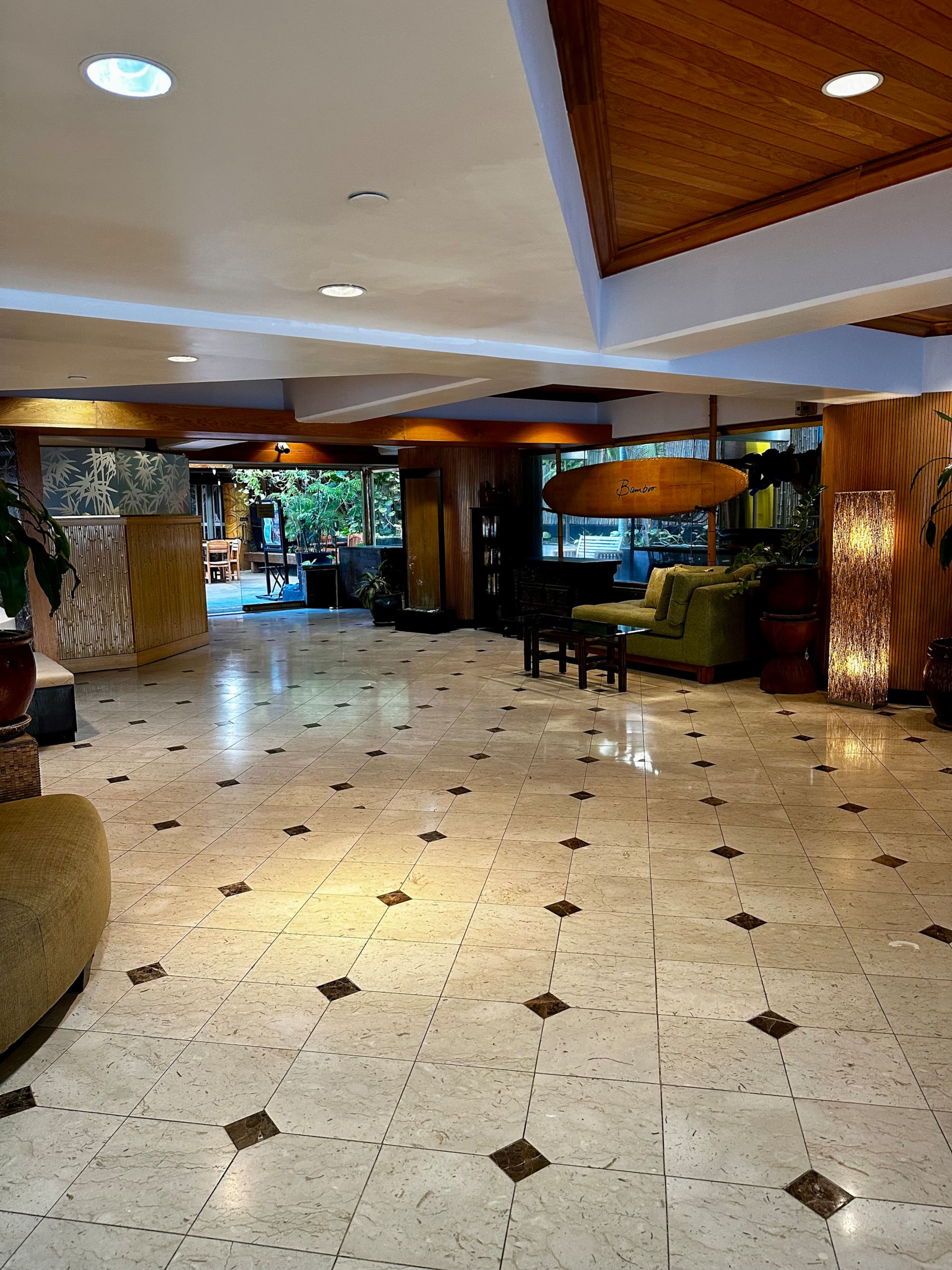 Perfect for family or friend group Waikiki Condo! - Image 19