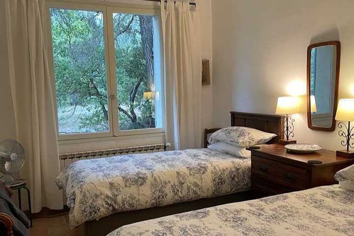 Camera doppia (finestra rivolta a ovest)