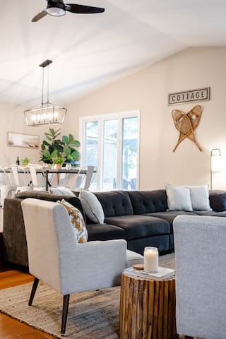 Lighthouse Cottage Retreat