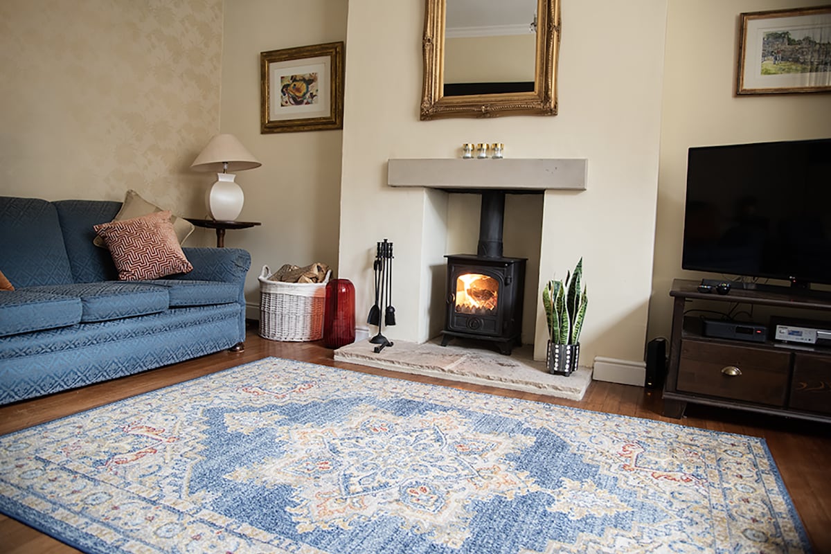Successful Airbnb property: Detached period house near Harrogate centre/HIC in Killinghall