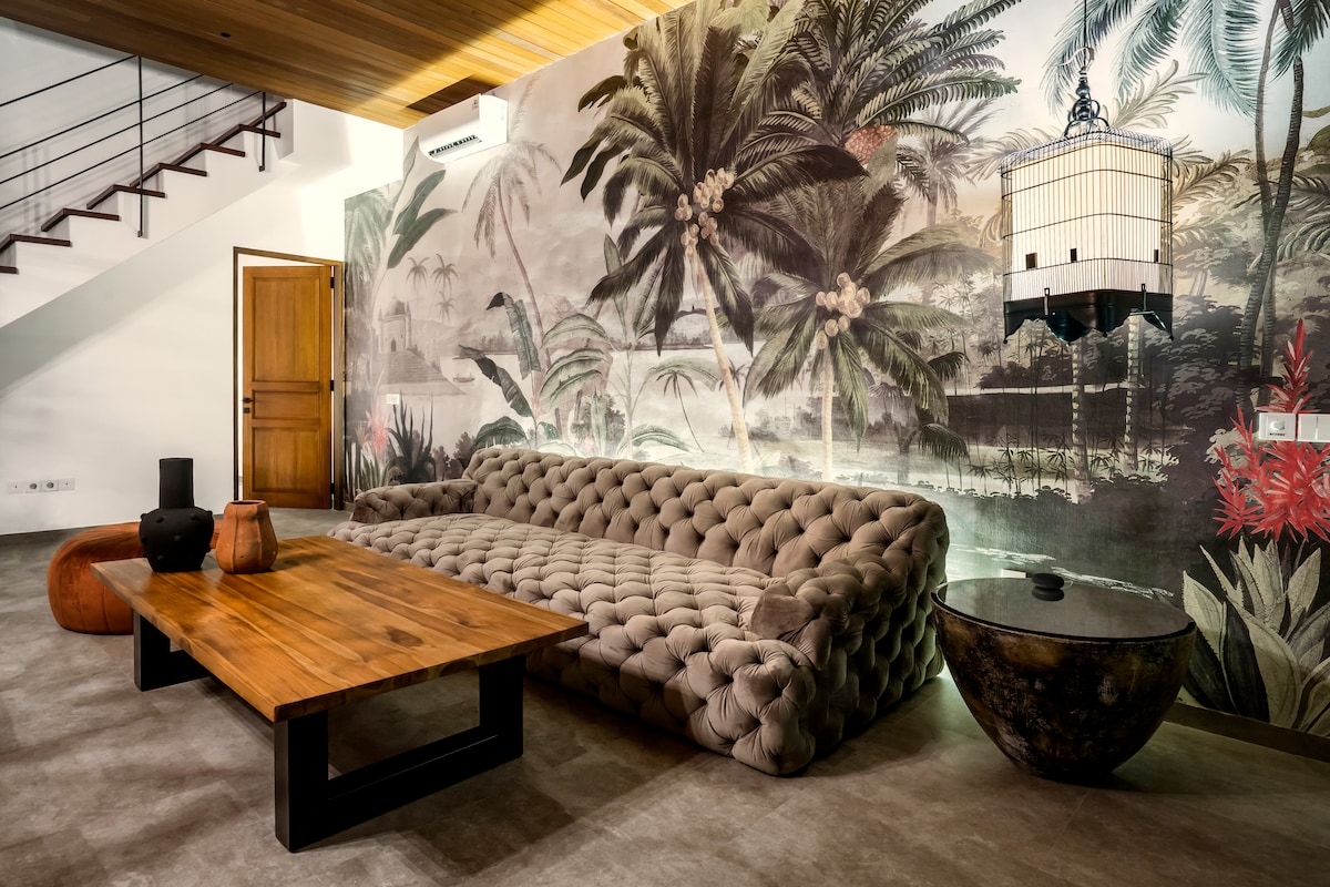 Home in Mengwi · 6 bedrooms · 6 beds · 6 baths รายการ Airbnb เปรียบเทียบ