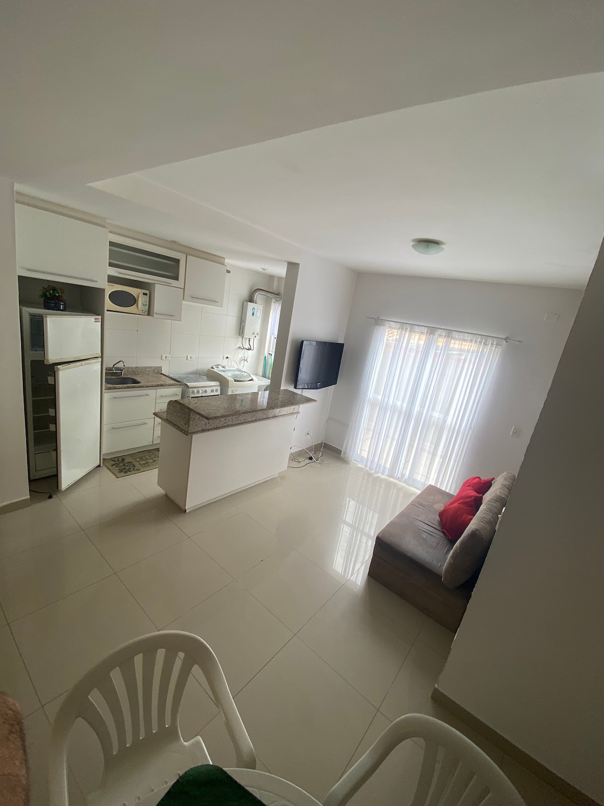 Airbnb em destaque: Beautiful apartment near the green water apt 13 em Guaíra