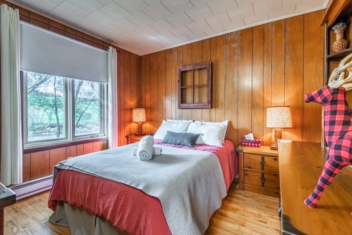 Მთავარი ოთახი მდინარის ხედით - ორადგილიანი საწოლი