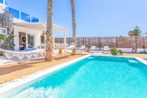 Boutique Beach Villa by Lanzarote Retreats