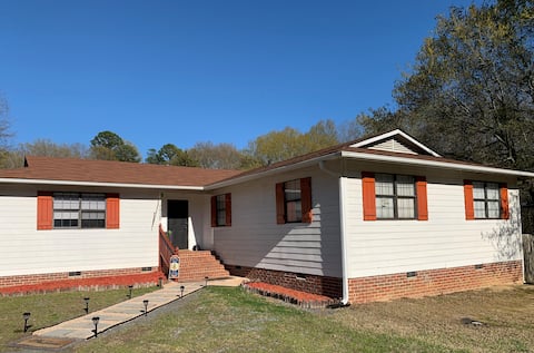 Comfortable and Pet Friendly!