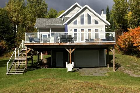 Peaceful Cottage Getaway